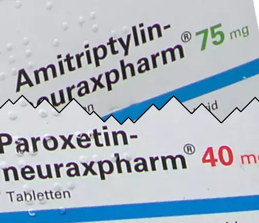Amitriptilina vs Paroxetina